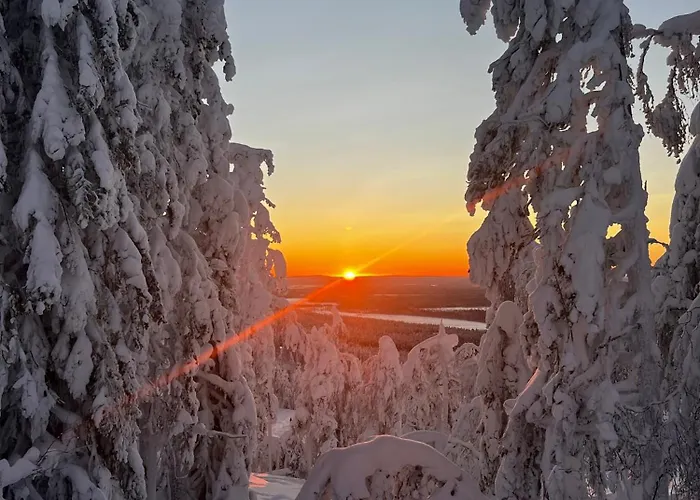 Ski-in Levi, Auroras On The Mountain 레비